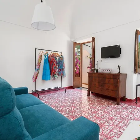 Estate4home - Field * Positano