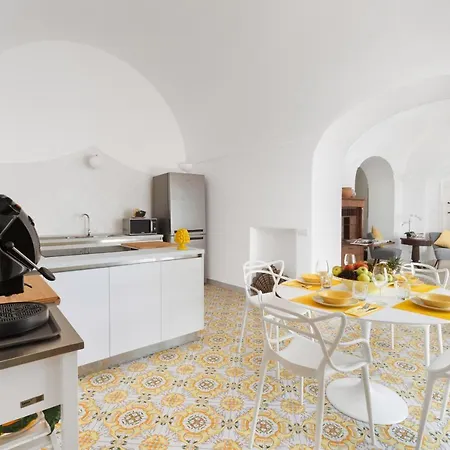 Estate4home - Field ヴィラ *