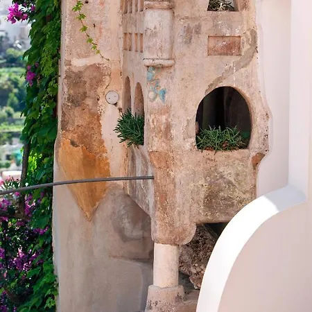 Estate4home - Field Positano