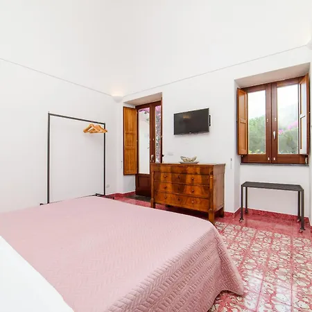 Villa Estate4home - Field *