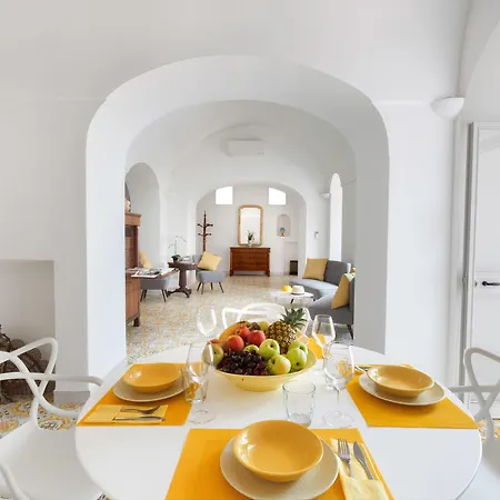 Estate4home - Field Positano