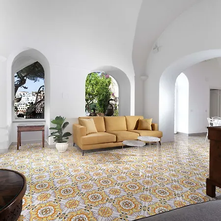 Estate4home - Field Positano